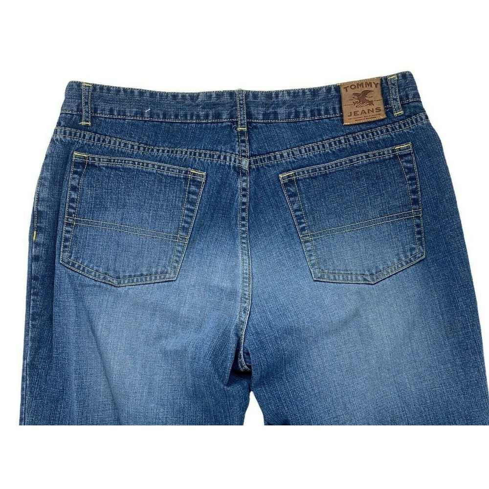 Vintage Jeans Tommy Hilfiger Mens 34x30 Blue Denim Pants Medium Wash Bootcut - Picture 3 of 11